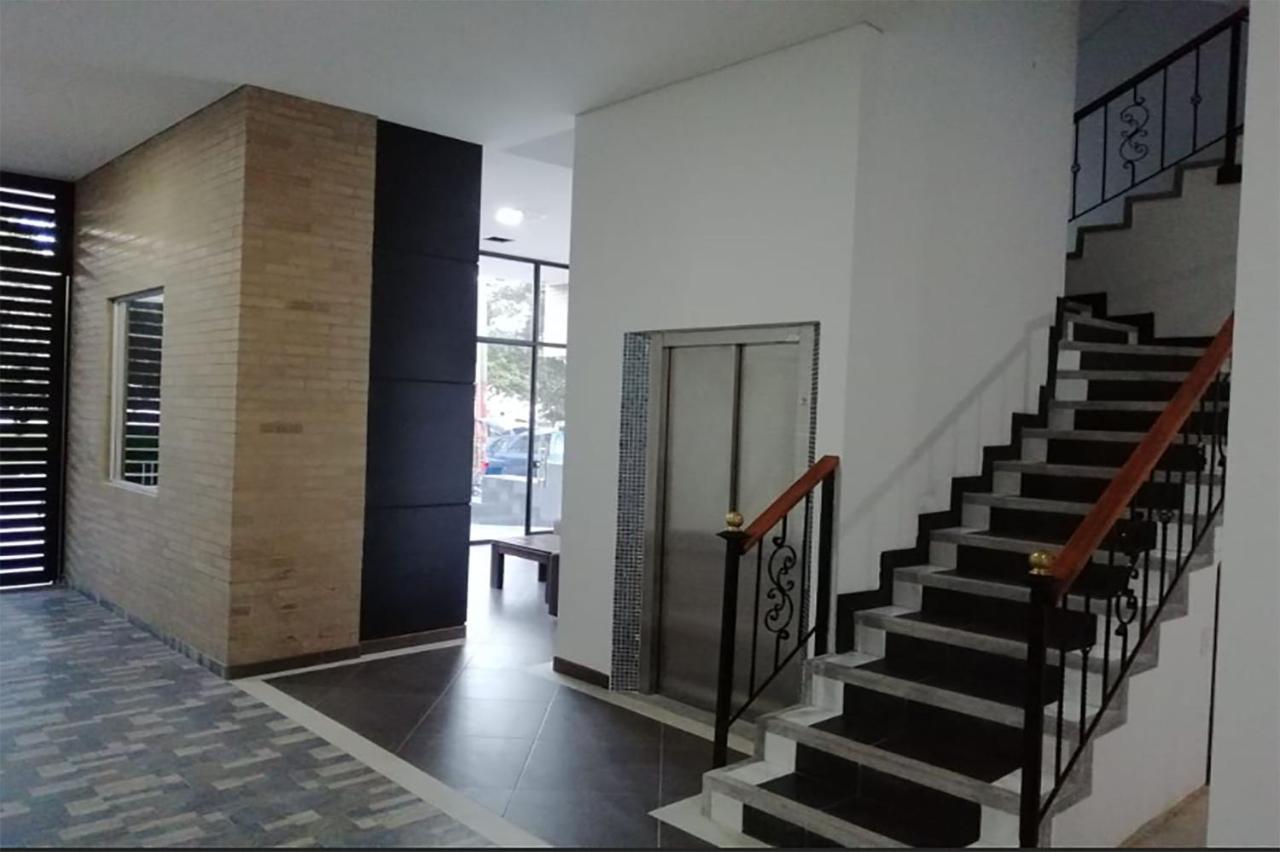 Hotel Portal De Los Andes Богота Экстерьер фото
